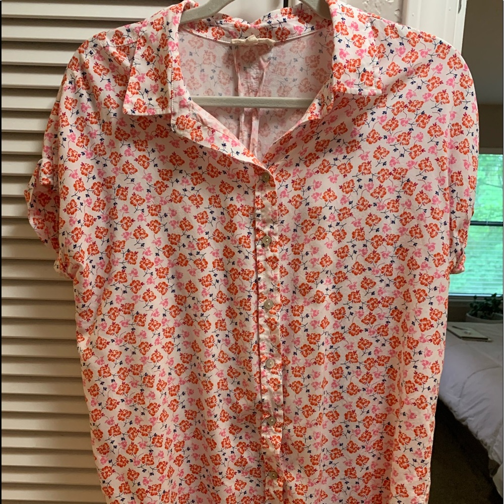 Coral red flower shirt